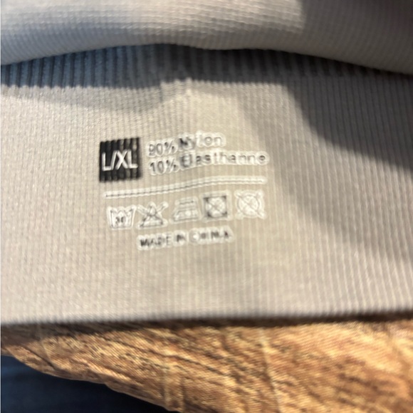 Gray Ribbed Tank Top - Picture 3 of 3